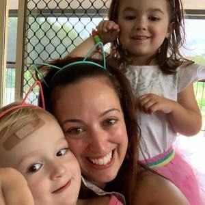 Meet your Posher, Lauren